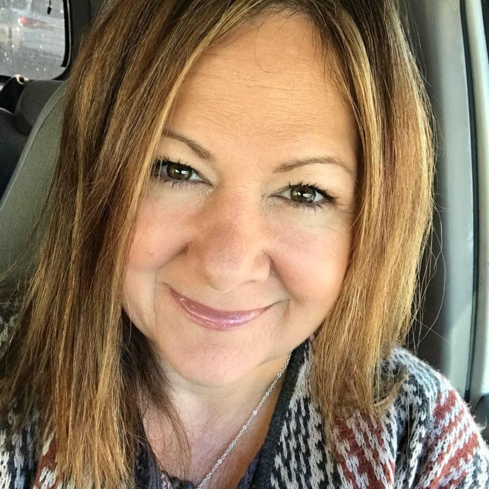 Meet your Posher, Suzanne